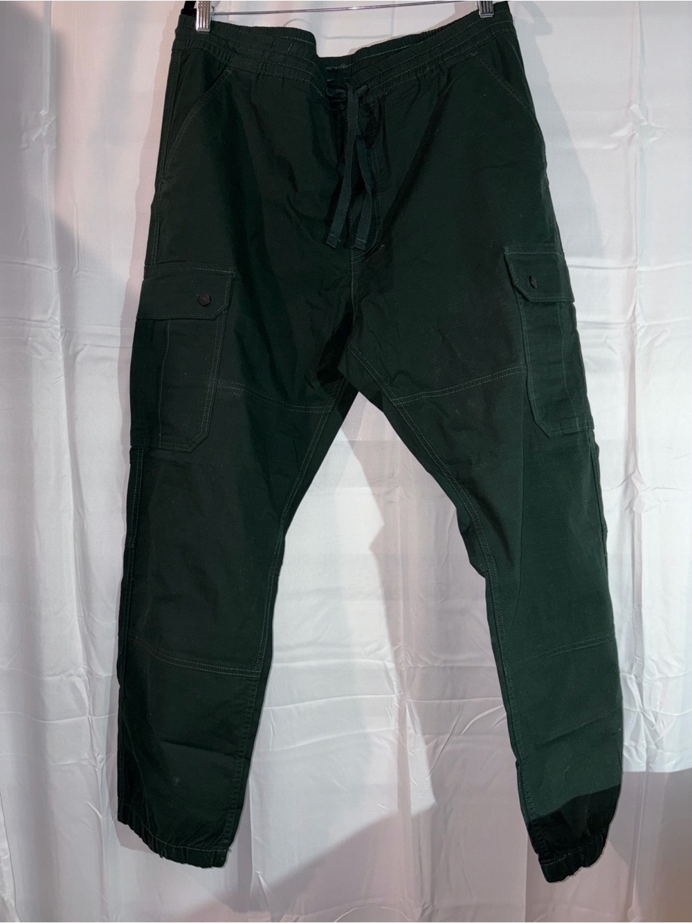Levi's Men's Dark Green Cargo Joggers